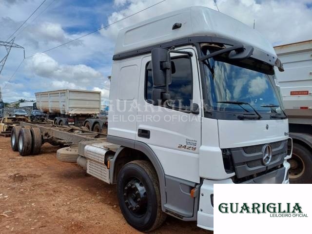 MERCEDES BENZ ATEGO 2429 2023
